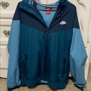 Nike windbreaker